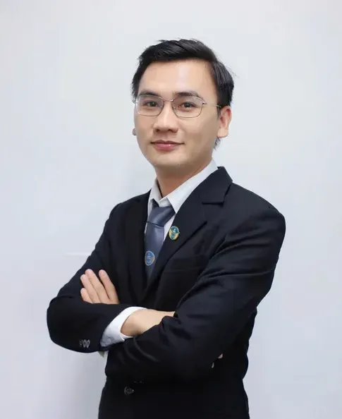 후인 반 람 변호사