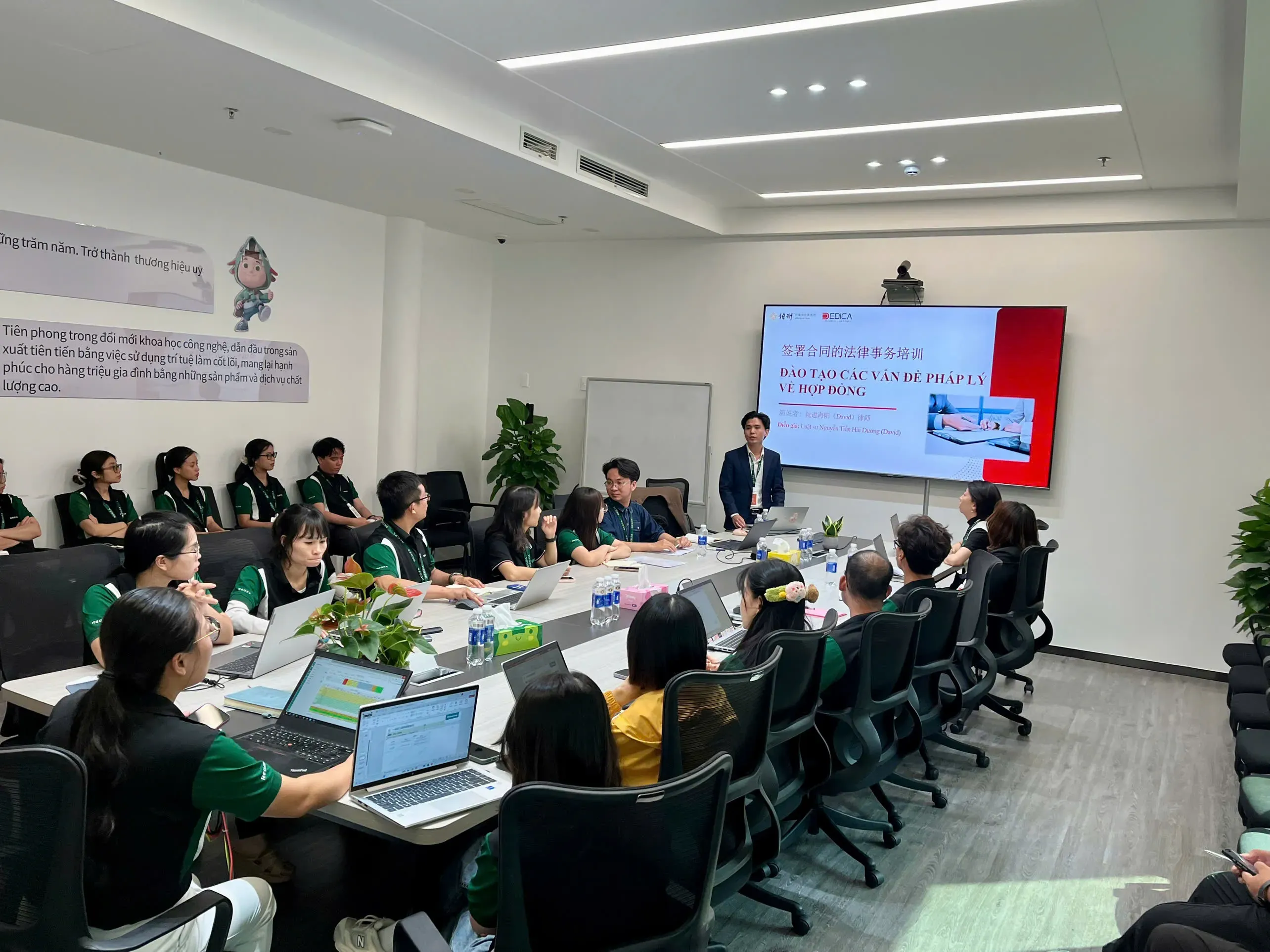 Contract Legal Professional Training Session at Regza Dong Nai Factory