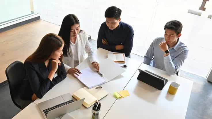 Comparison Table of the New Decree on Foreign Employees
