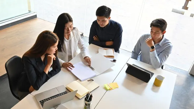 Comparison Table of the New Decree on Foreign Employees