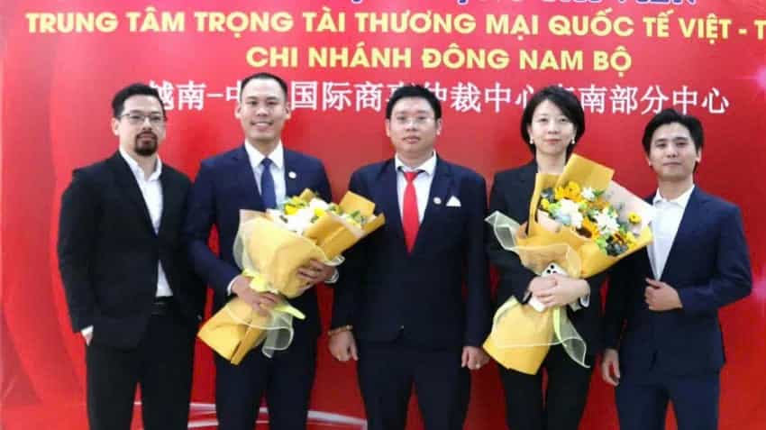 VCITAC Đông Nam Bộ bổ nhiệm 28 trọng tài viên, tăng cường năng lực giải quyết tranh chấp